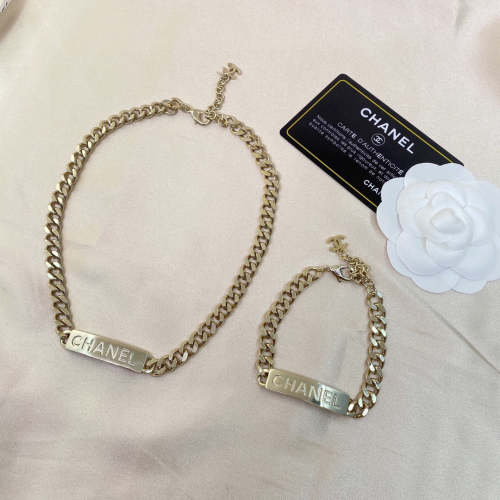 necklace bracelet jewelry ,with box, J35-106-107