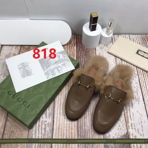 flat fur shoes, size 35-44, with box, SS70-818