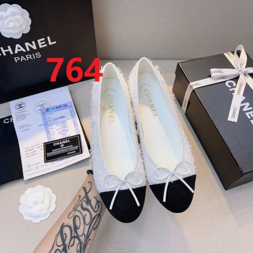 women flat ballet shoes, size 35-42,  with box, SS50-764
