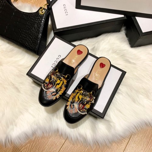flat sandals slippers shoes  size 35-44,with box, SS60-772