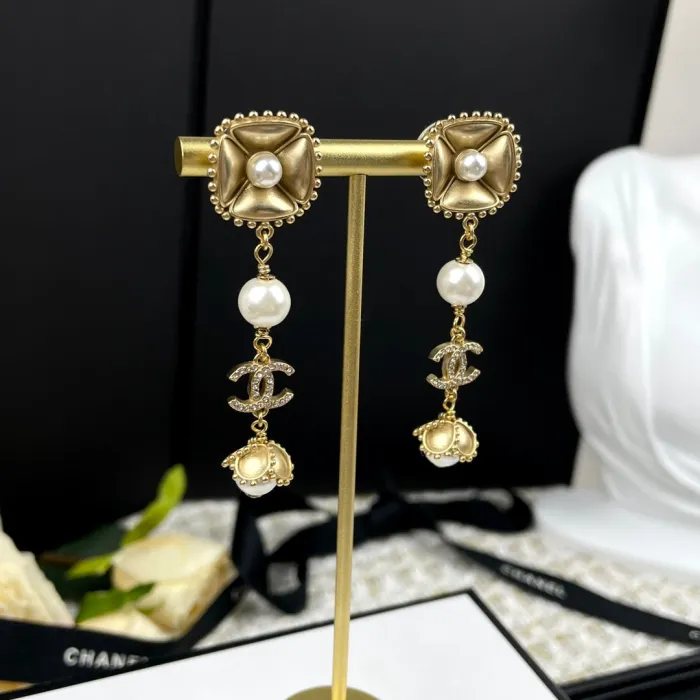 Earring  jewelry ,with box,  J25-1697
