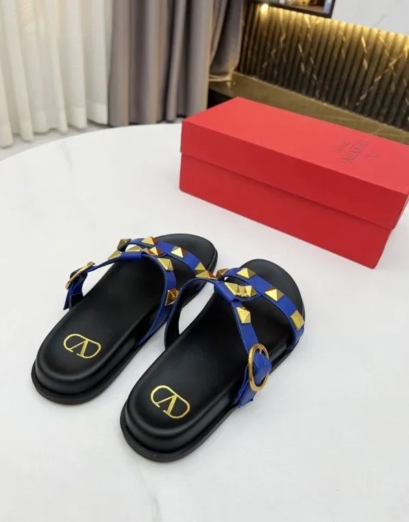Flat leather sandals slippers , size 35-40 ,with box, SS70-1226-1231