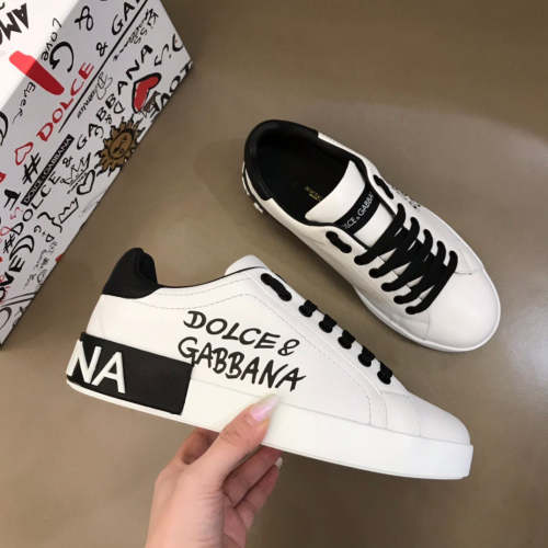 Men sneakers shoes, size 38-44, SS98-395