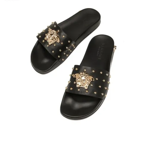 Flat leather sandals slippers , size 38-45 ,with box, SS70-1256