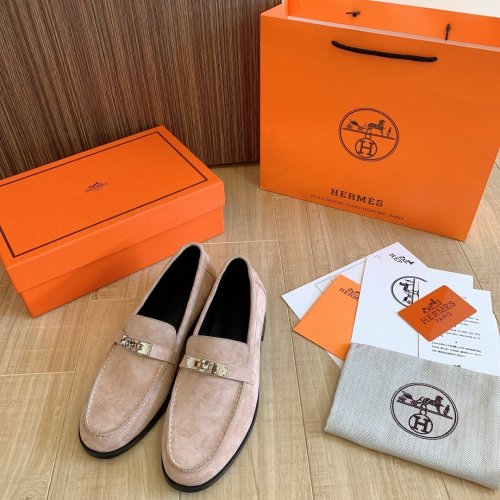 Women flat shoes, size 35-42, with box, SS70-1068
