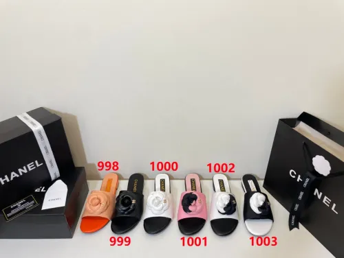 Flat leather sandals slippers , size 35-41 ,with box, SS50-998-1003
