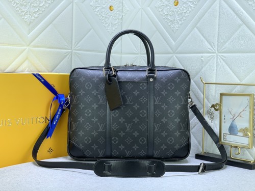 Leather bag ,5A ,size 36.5x27.5x6cm,no box,  B110-279