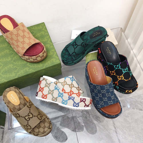 2022 new slippers,size 35-44,with box , SS70-1298-1303