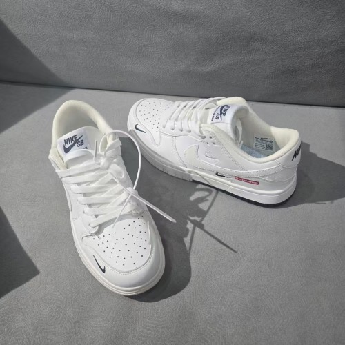 Men sneaker shoes,  size 40-44, SS40-32