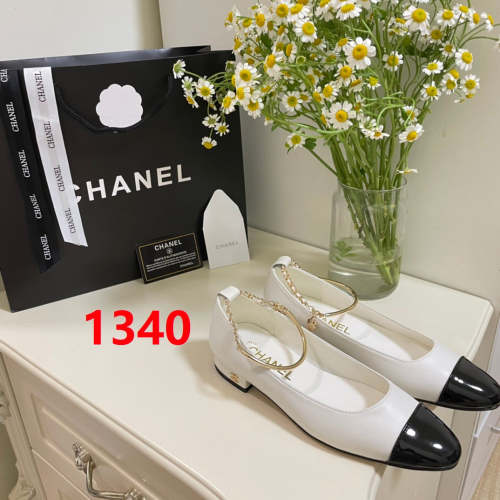 Women flat shoes ,size 35-40,with box, SS60-1340-1341