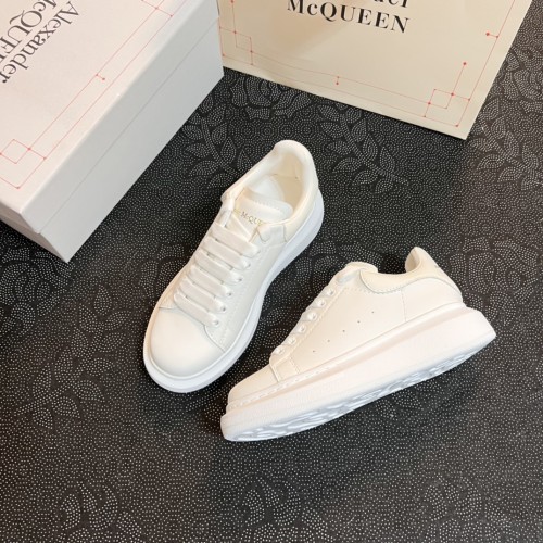 Women men runner flat shoes,  size 34-45, SS70-1982