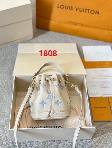 Split leather bag ,AAAA , size 13x16cm,no box,  B88-1808