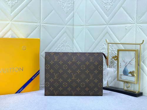 Leather bag ,5A , size 26x20x5cm ,no box,  B68-6070