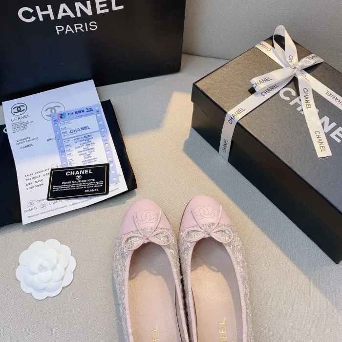 women flat ballet shoes, size 35-42,  with box, SS50-763