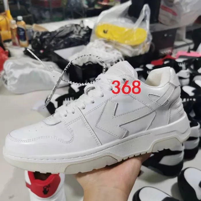 Leather sport sneakers shoes, size 36-45, SS98-365-371