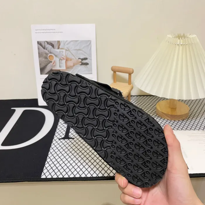 Women Men fur flat shoes,size 35-45, SS70-1587-1588
