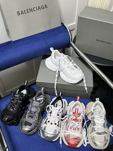 Men women sneakers shoes, size 35-44, SS110-365-370