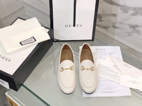 flat shoes  size 35-44, with box, SS60-783