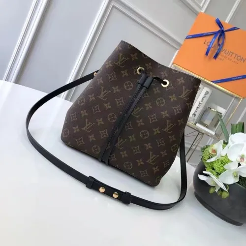 Leather bag ,AAAAA , size 26*26*17cm ,no box, B110-107