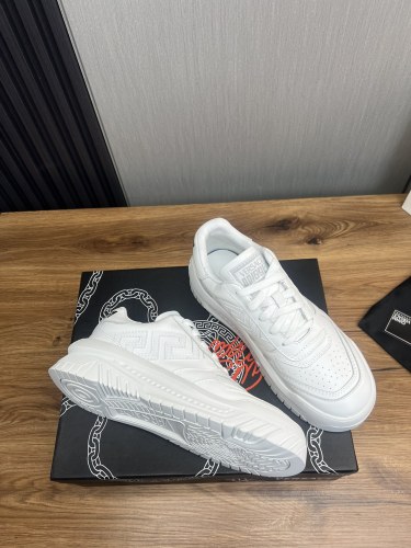 Men flat sneaker shoes,size 38-45, SS110-538-539