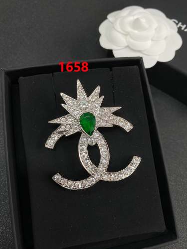 Brooch jewelry ,with box,  J25-1658