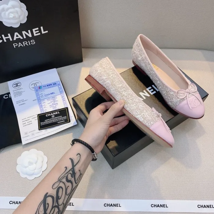 women flat ballet shoes, size 35-42,  with box, SS50-763
