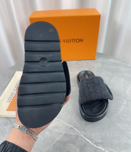 Women and men flat slippers shoes,with logo with box,size 35-45, SS60-192-198