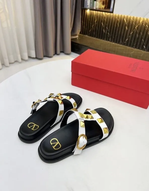 Flat leather sandals slippers , size 35-40 ,with box, SS70-1226-1231