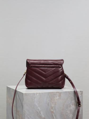 Leather bag Original Quality ,with box, with dust bag. size 20cm , B200-2