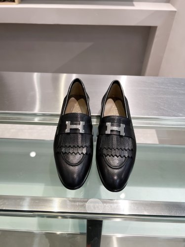 Women flat shoes, size 34-42, with box, SS70-1082