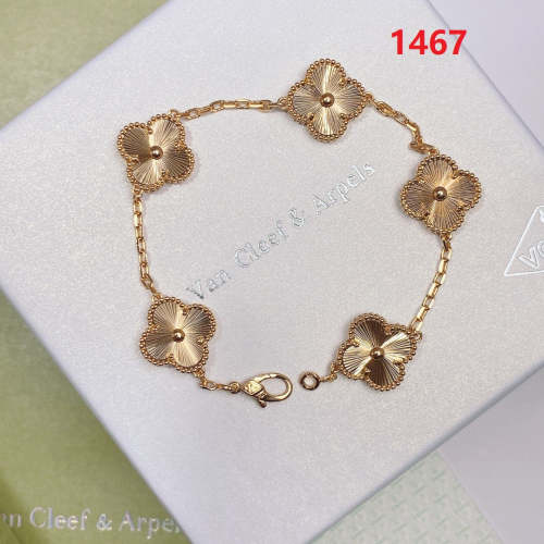 Bracelet bangle jewelry ,with box,  J25-1467-1468