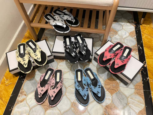 Flat leather sandals slippers , size 35-40, SS60-1826-1831
