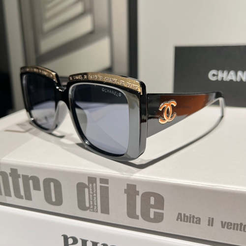 Blue light blocking sunglasses with the box and case ,G25-2342-2345