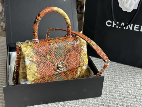 Leather bag ,4A ,size 22x13cm,no box,  B88-47-50