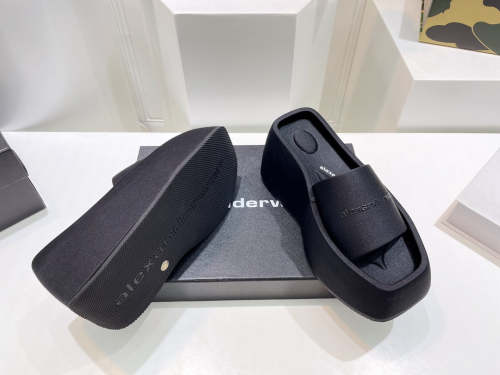 2022 new slippers,size 34-41,SS60-1702-1704