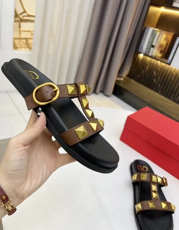 Flat leather sandals slippers , size 35-40 ,with box, SS70-1226-1231