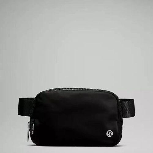 Waterproof nylon running yoga crossbody bag chest bag，size 19*5.5*13cm,B20-296-313