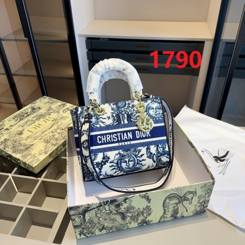 Split leather bag ,4A , size 25x21x8cm,no box,  B88-1790-1792