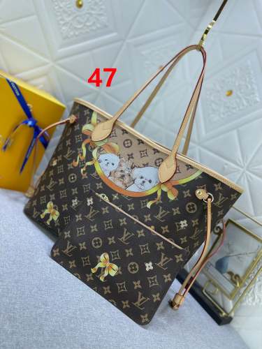 Leather neverfull  bag ,5A . size 32x29x17cm ,no box, B130-47