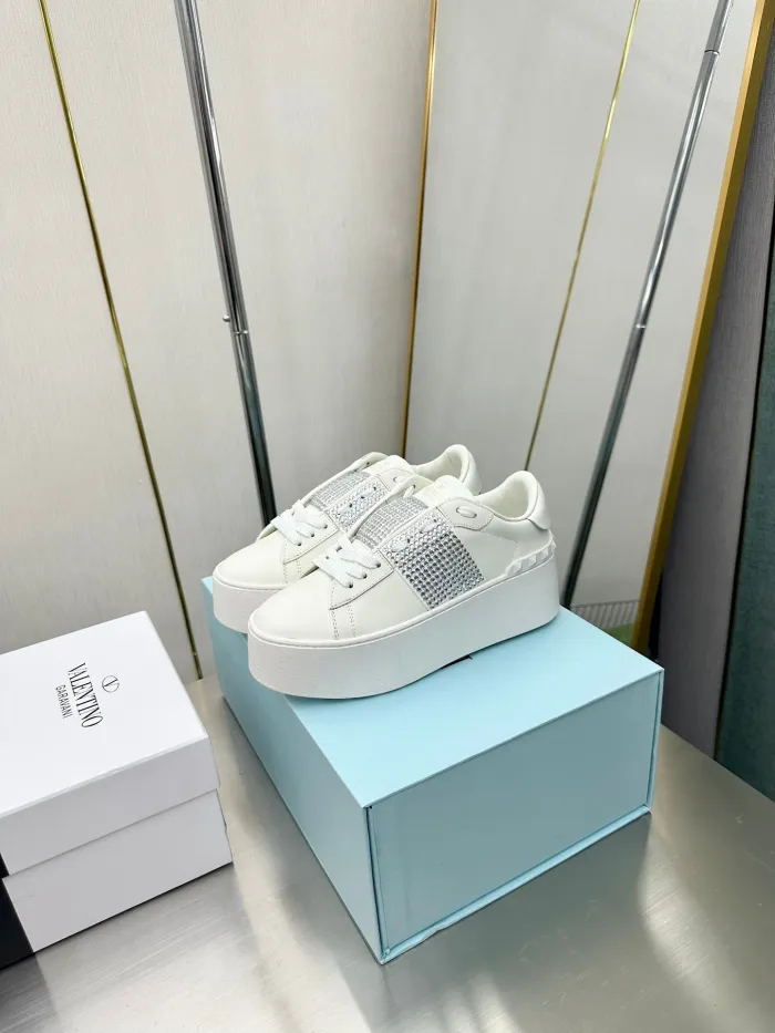 Women's flat runners shoes, size 35-45, SS88-621-623