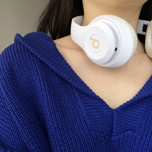 Beats Studio3 Wireless  Bluetooth headset