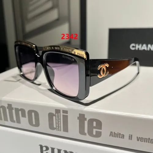 Blue light blocking sunglasses with the box and case ,G25-2342-2345