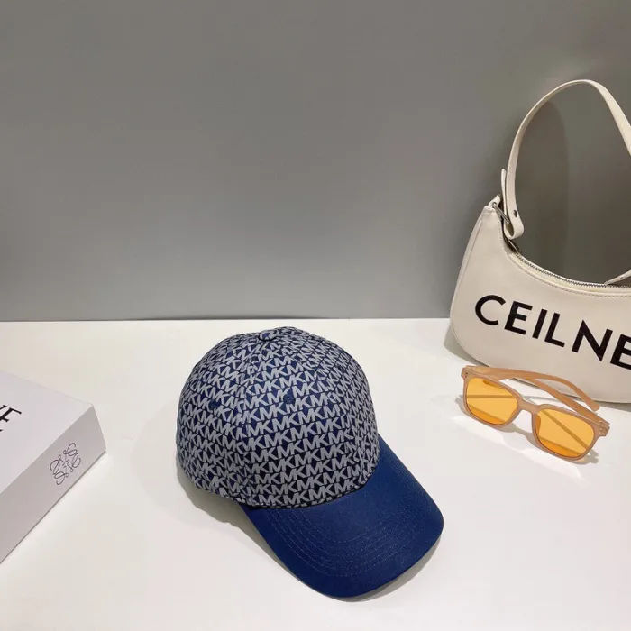 men women hat ,no box. HX25-468-470
