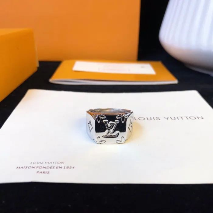 ring jewelry ,with box, J20-481