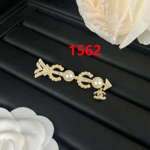 Brooch and necklace jewelry ,with box,  J25-1562-1563