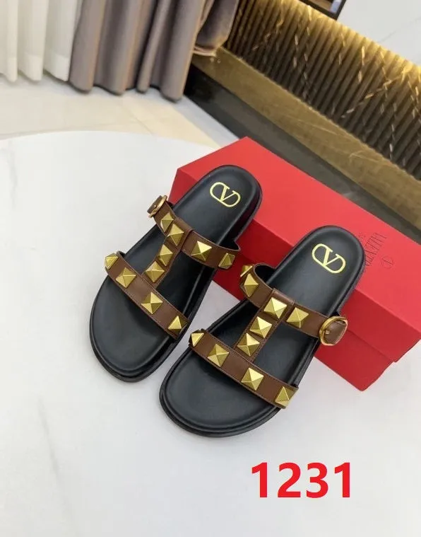Flat leather sandals slippers , size 35-40 ,with box, SS70-1226-1231