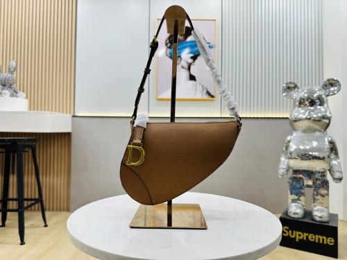 Leather bag ,5A , size 20x19x4cm ,no box,  B88-1778