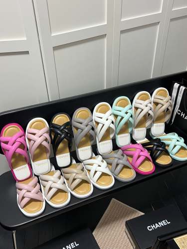 Women's Flat slippers shoe ,size 35-40 ,SS50-1219-1226