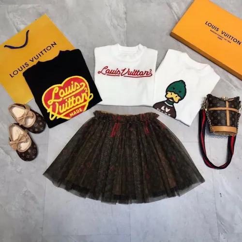 T-shirt +  skirts suit Kids set clothes, no box, CL25-880-883