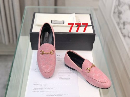flat shoes  size 35-44, with box, SS60-777